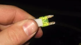 Замена предохранителей на Митсубиси АСХ