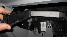 Замена салонного фильтра Тойота РАВ 4