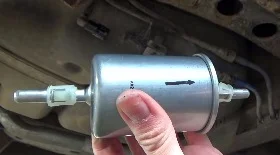 Замена топливного фильтра Опель Корса С