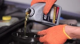 Замена масла Ауди А4 Б7