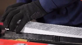 Замена салонного фильтра Шаран