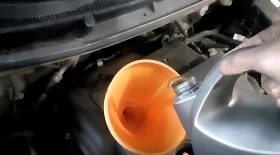 Замена масла в двигателе Hyundai i30