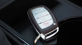 Замена батарейки в ключе Крета