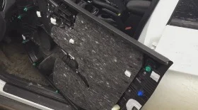 Снятие карты водительской двери Крета