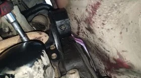 Замена подушки двигателя Таврия Славута (1102)