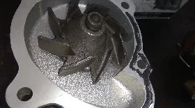 Замена помпы на Астра j