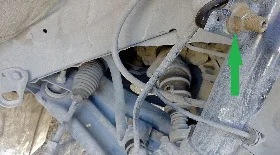 Замена нижнего рычага передней подвески Nissan X-Trail T32