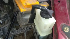 Замена расширительного бачка Чери Кимо