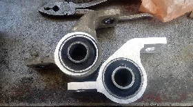 Замена задних сайлентблоков передних рычагов Легаси 3