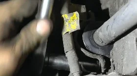 Замена втулок стабилизатора Ланос