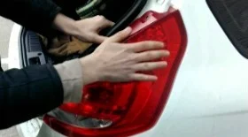 Как снять заднюю фару Форд Фиеста 6