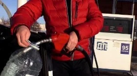 Зимой всегда добавляй в дизтопливо бензин. Зачем и что будет?