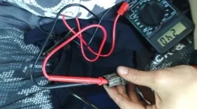 Проверка датчика оборотов двигателя 1.7 л SDI AHG