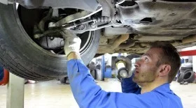 3 самых быстрых способа определить, что стучит в подвеске