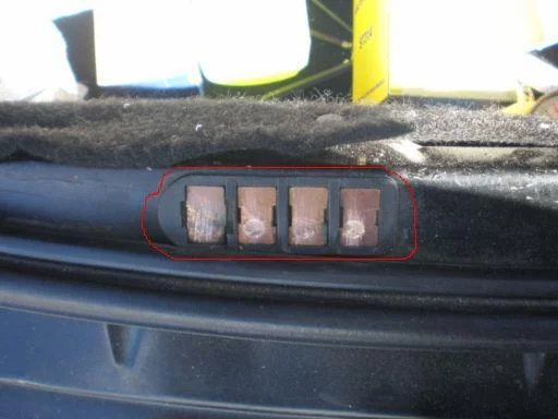 контакты_Сиат_Толедо_не_подвижные