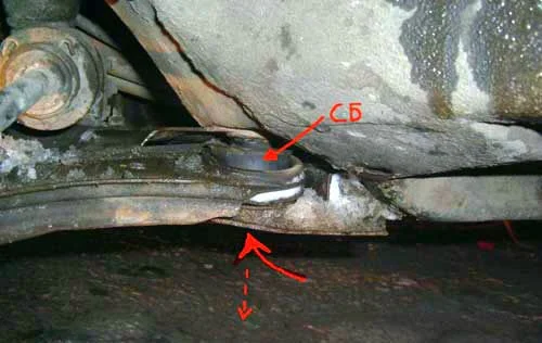 Снятие рычага шаровой опоры Volkswagen Jetta V