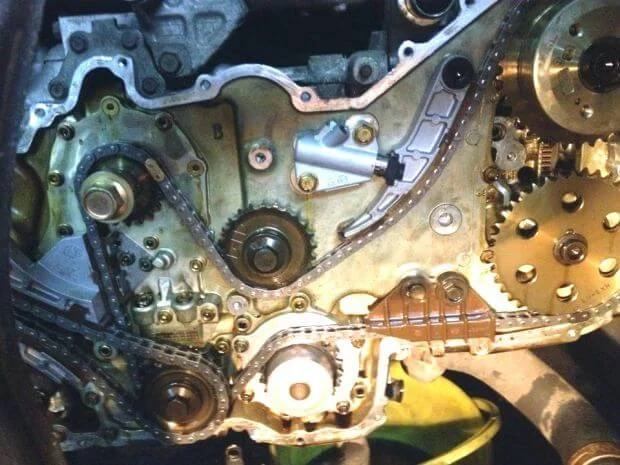 Установка меток ГРМ на Субару Трибека