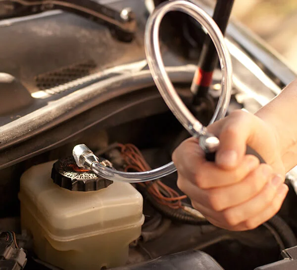 Приспособление для прокачки модулятора ABS Как прокачать модулятор АБС на Тойота