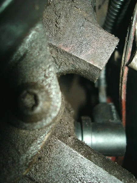 Замена датчика колен вала Опель Вектра Б