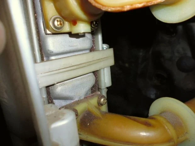 Как снять радиатор печки Ниссан Альмера