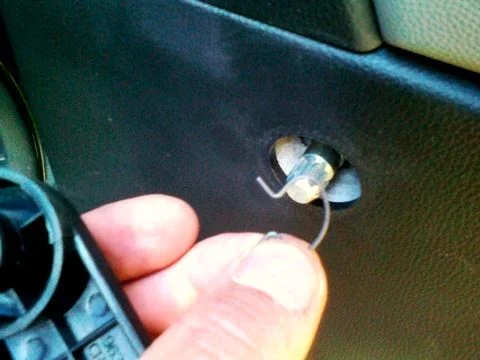стопорная шайба ручки стеклоподьемника