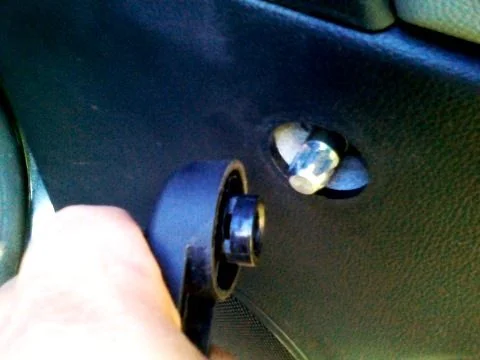 снятие ручки стеклоподъемника двери круз