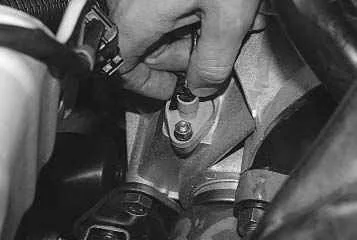 Где находится датчик скорости на Калине?