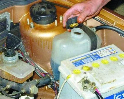 расширительный бачок