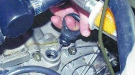 проверка уровня масла в кпп на ВАЗ 2114