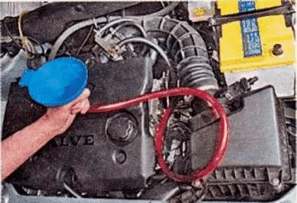 заливка масла в КПП Калина