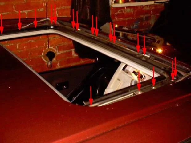 снятие люка на Ауди 80