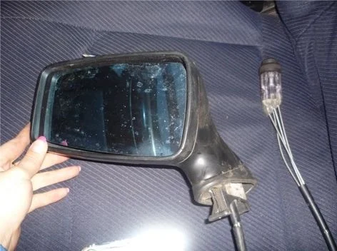 зеркало на Ауди 80