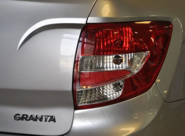 Задний фонарь Лада Гранта