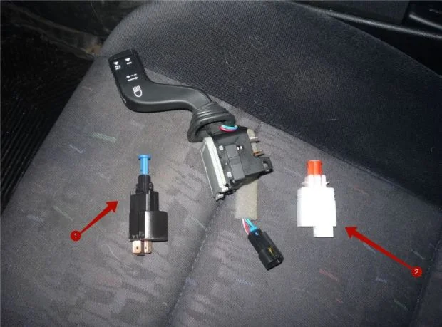 Детали для установки круиз контроля на Опель Вектра Б