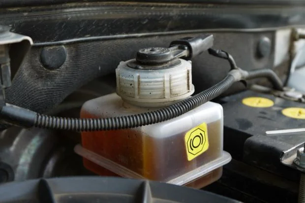 Бачок тормозной жидкости Лада Калина