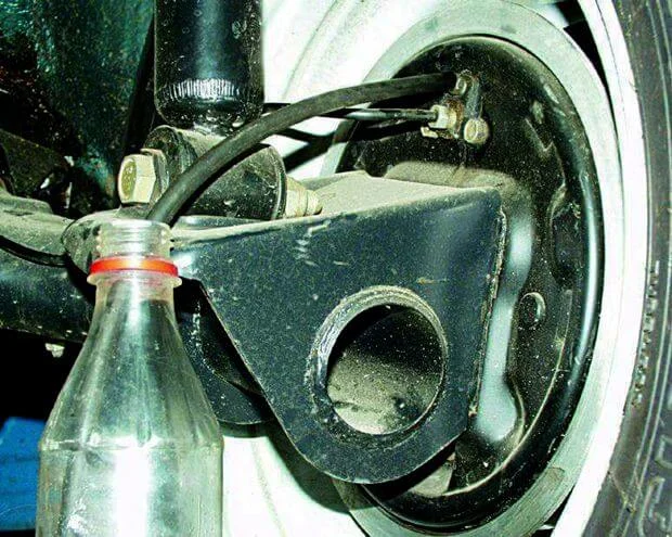 Замена тормозной жидкости Приоры