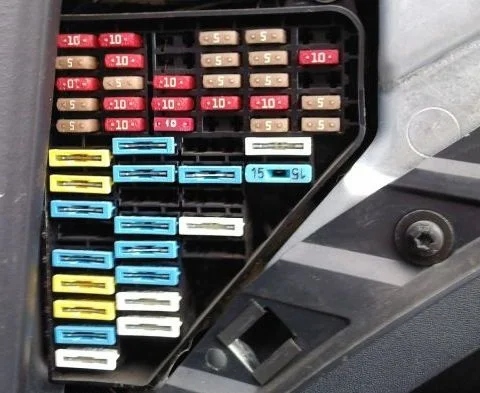 Предохранители Сеат Ибица