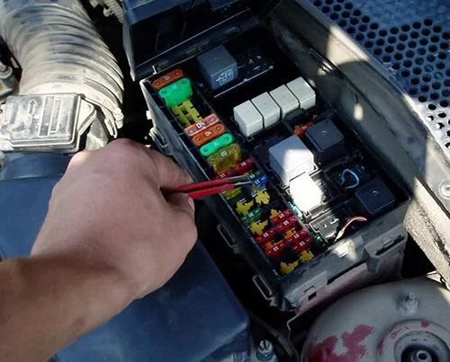 Замена топливного фильтра Форд Фокус