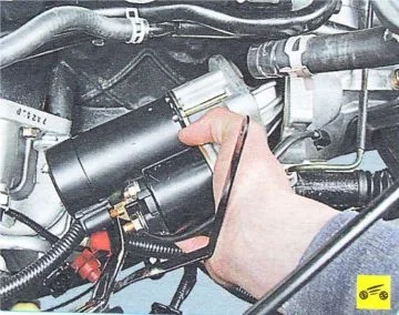 Замена стартера на Чери Фора