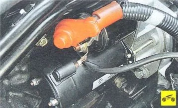 Замена стартера Чери Фора