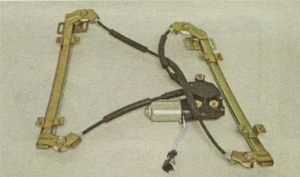 Механизм электростеклоподъемника Лада Калина