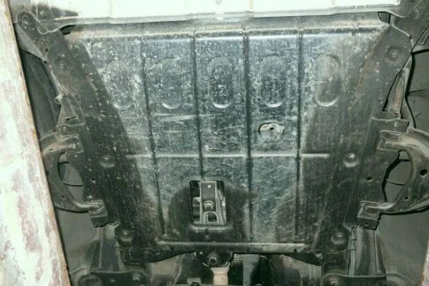 Защита двигателя Рено Дастер