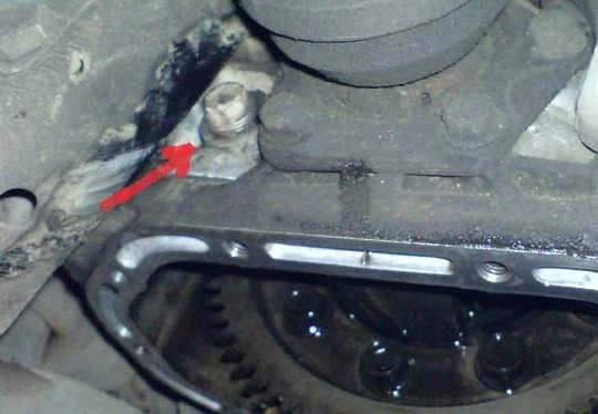 Пробка уровня масла в КПП Нексия Пробка уровня масла в КПП Нексия