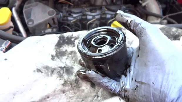 Замена масла Рено Сценик 2