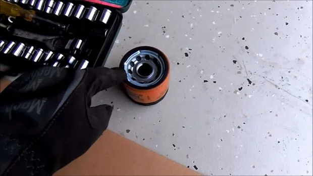 Замена масла Мазда 626