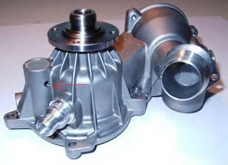 БМВ Х5 4.4 помпа