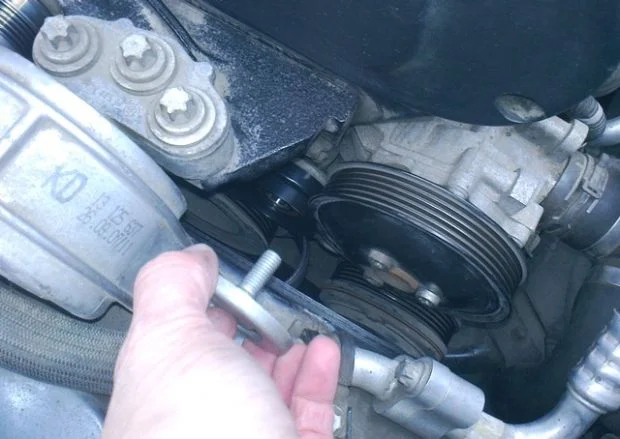 Замена ремня генератора Астра Н