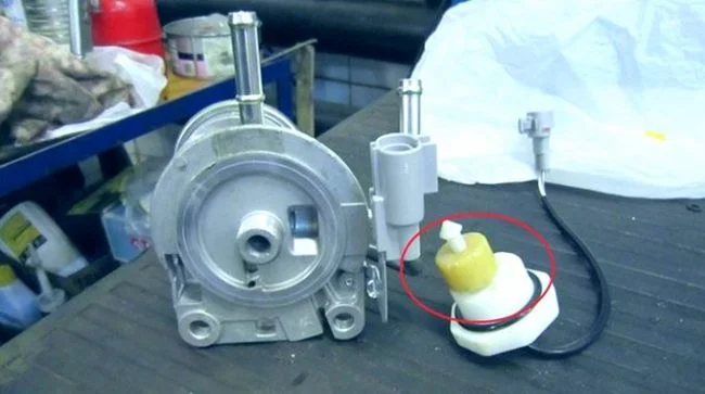 верхняя крышка топливного фильтра Прадо 120/150