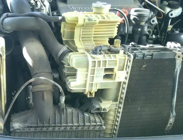 Самостоятельная замена термостата на Вито 638