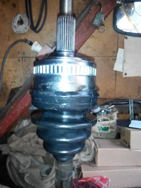 Замена ШРУСа Вито 638